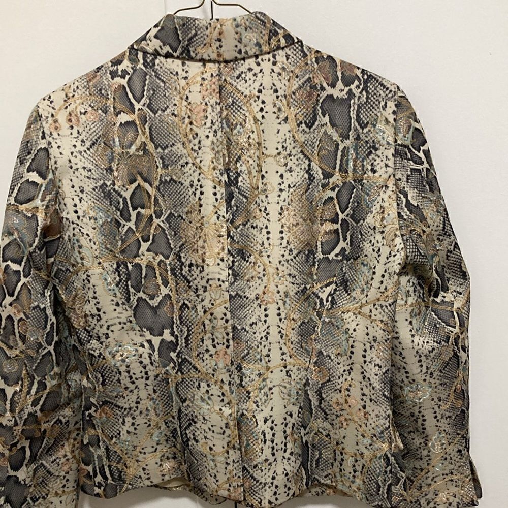 Vertigo Paris Python Print Embroidered 1 Button W… - image 5